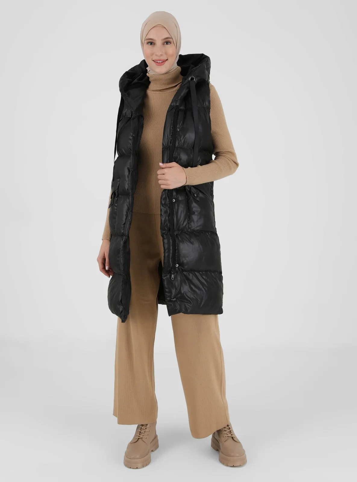 Capuson fiber filled vest - black -