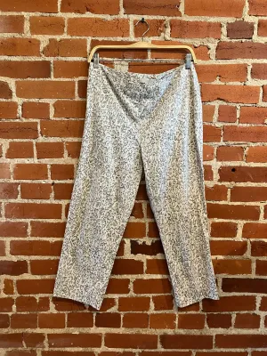 Chicos Grey cheetah Pants ￼