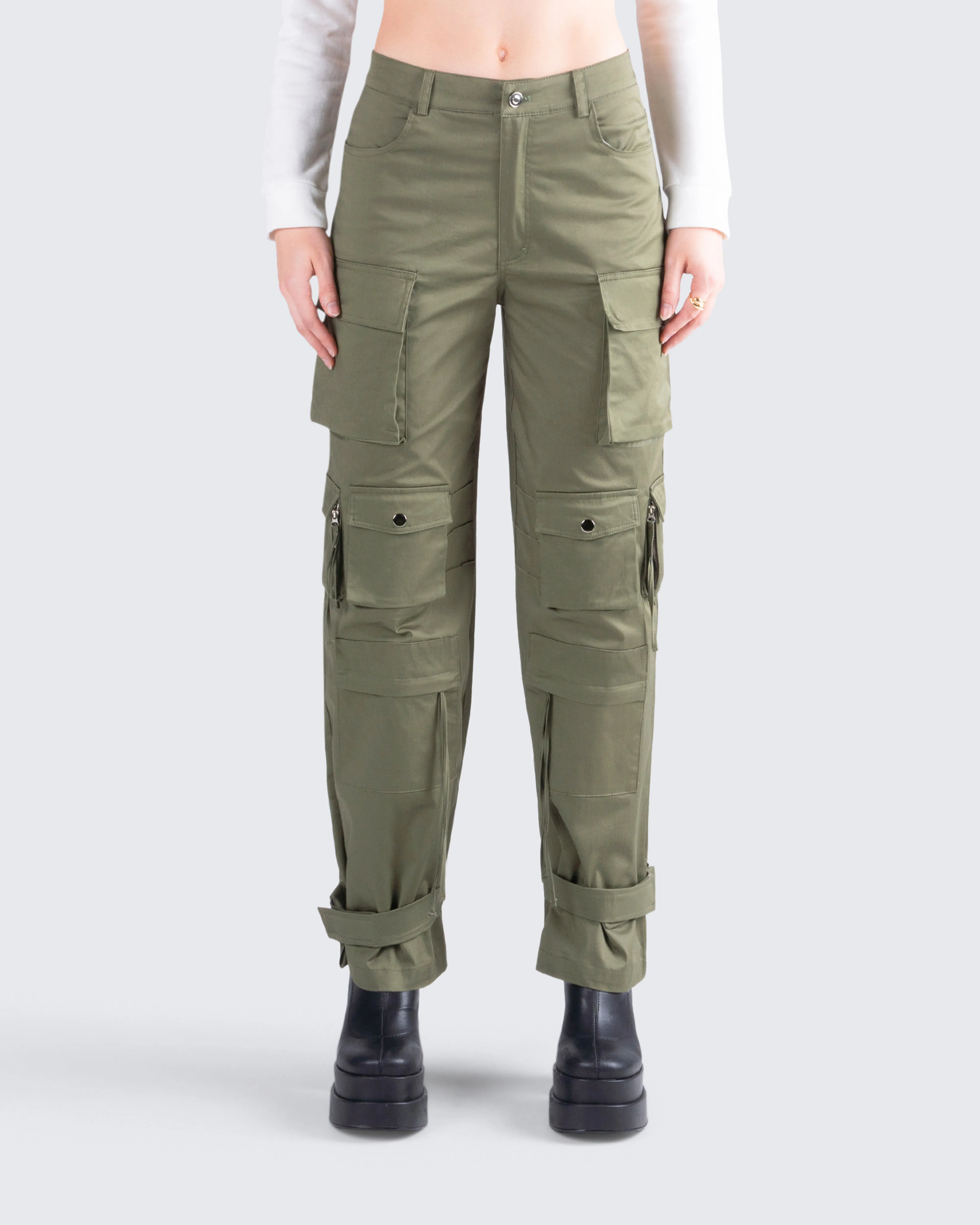 Eleni Olive Utility Pocket Pant