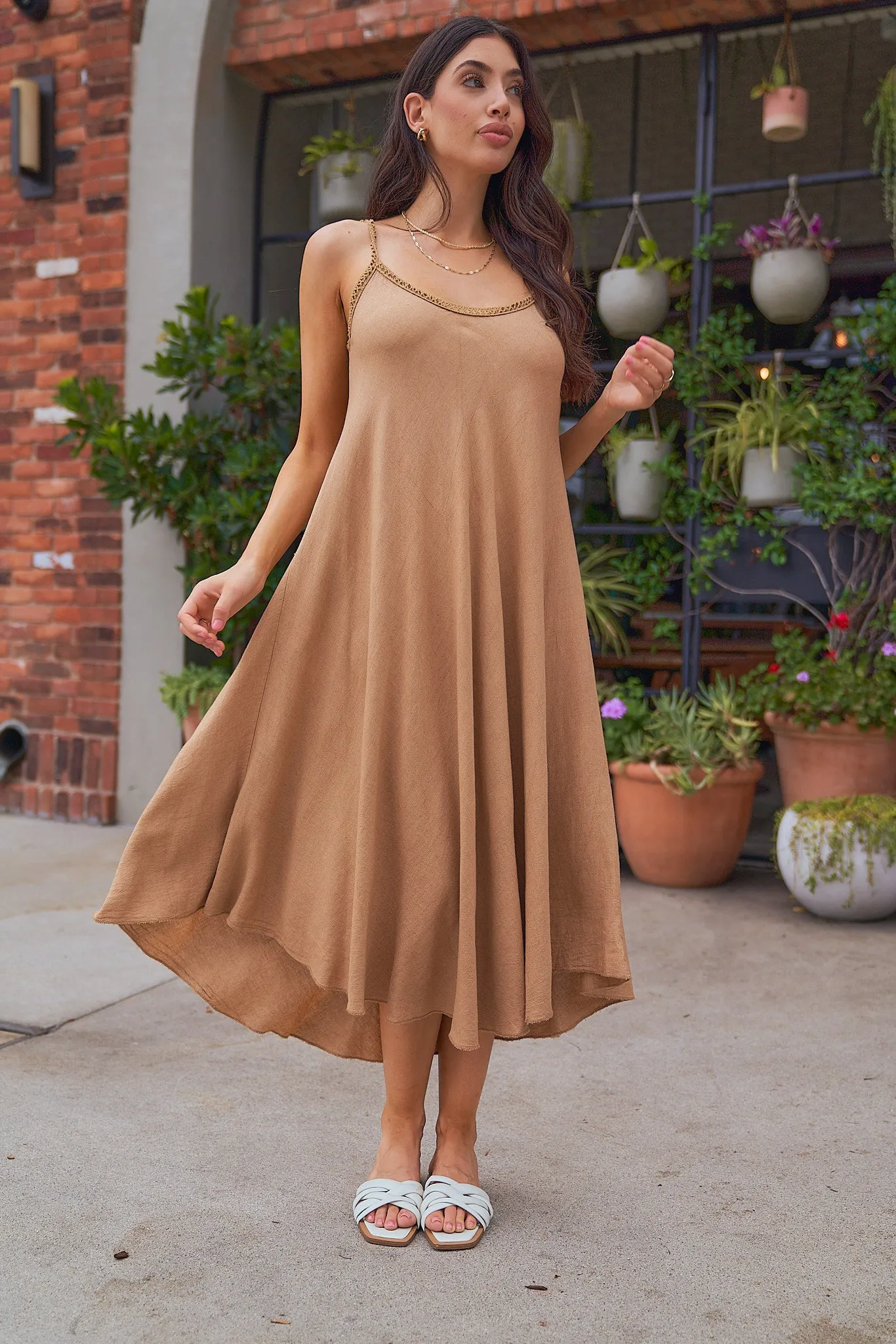 Linen Flowy Midi Dress