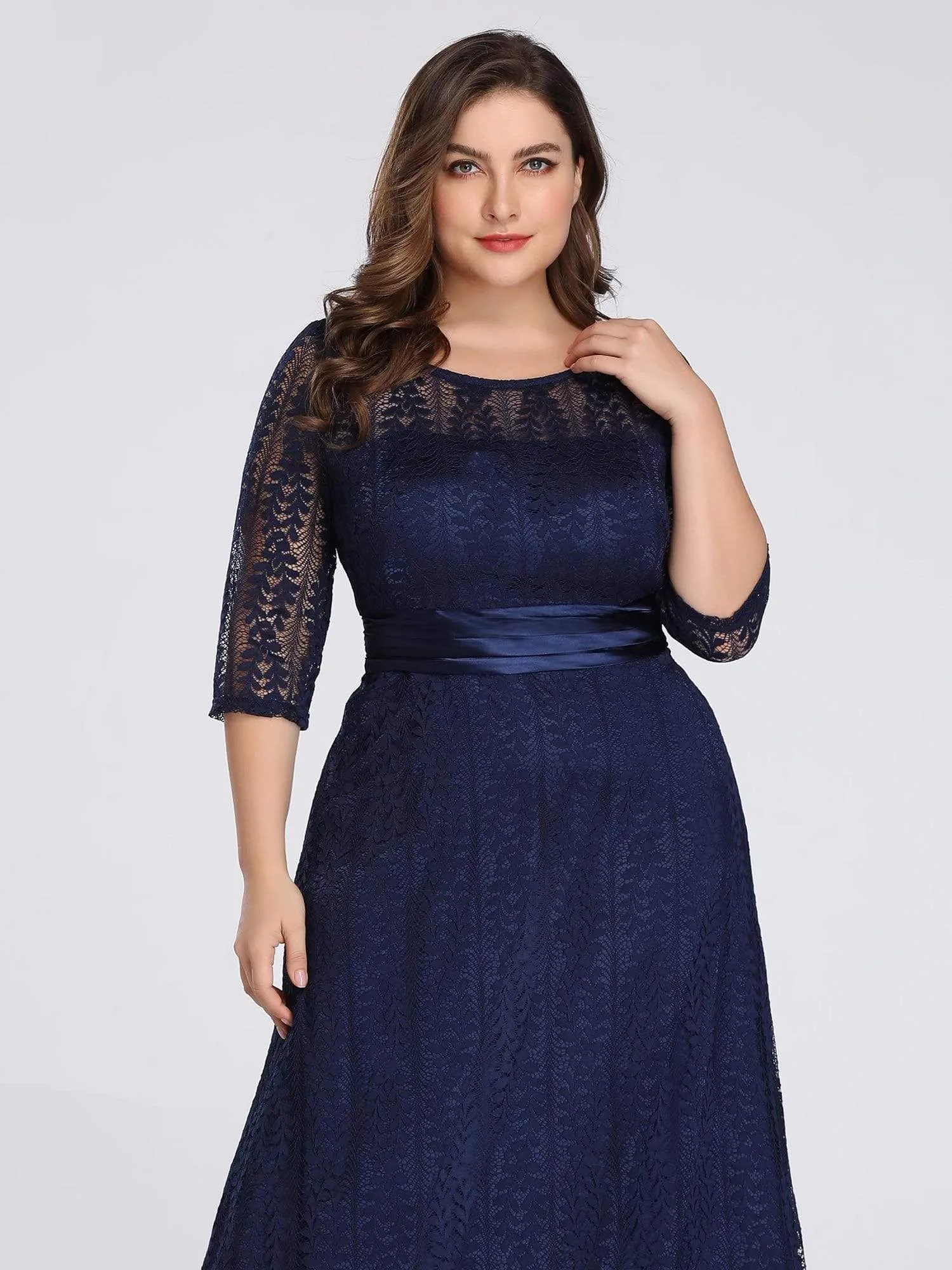 Round Neck Plus Size Mother of the Bride Dresses with 3/4 Sleeve