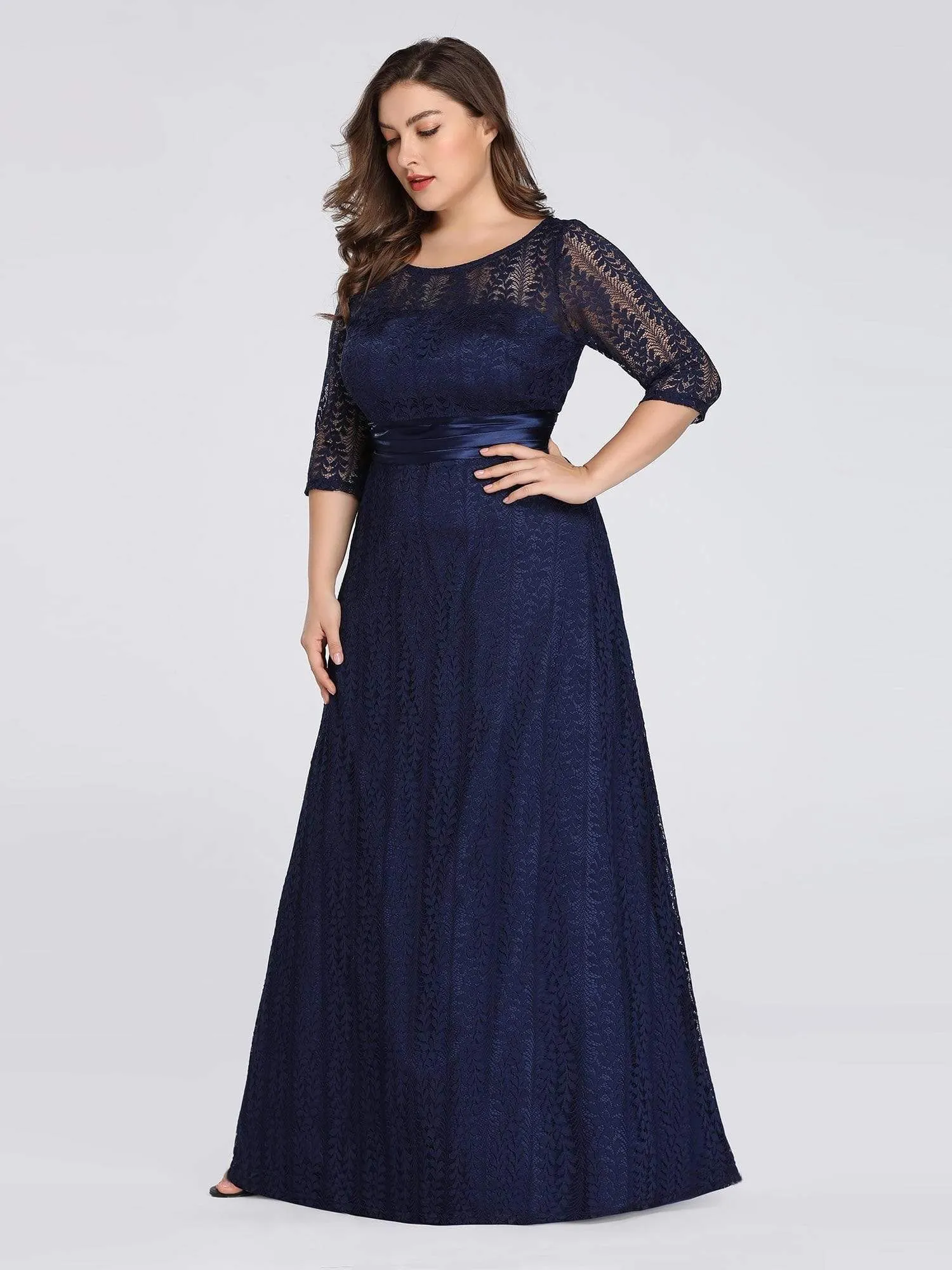 Round Neck Plus Size Mother of the Bride Dresses with 3/4 Sleeve