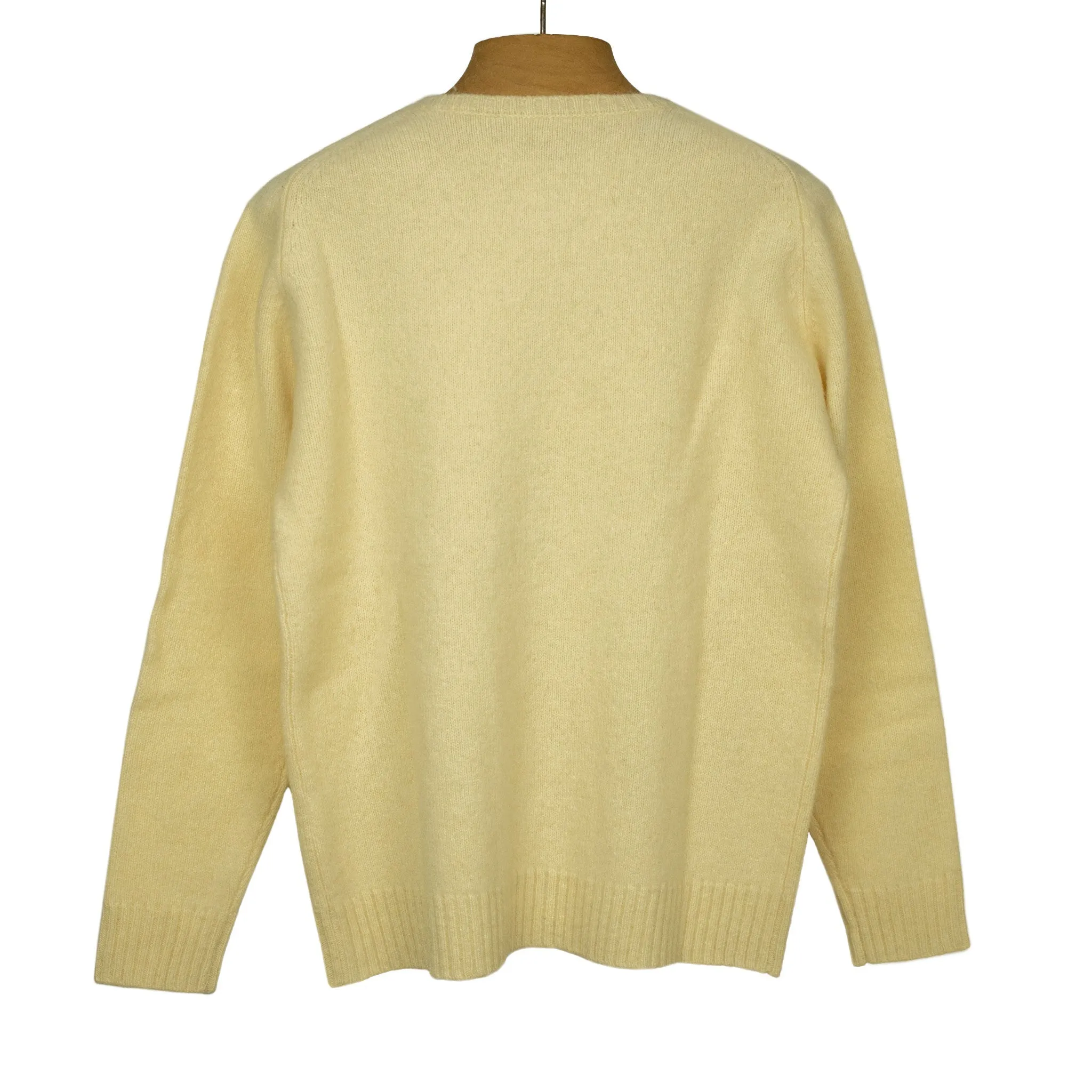 Saddle shoulder sweater in "Creamptop" washed shetland wool (restock)