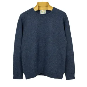 Saddle shoulder sweater in "Night Navy" washed shetland wool