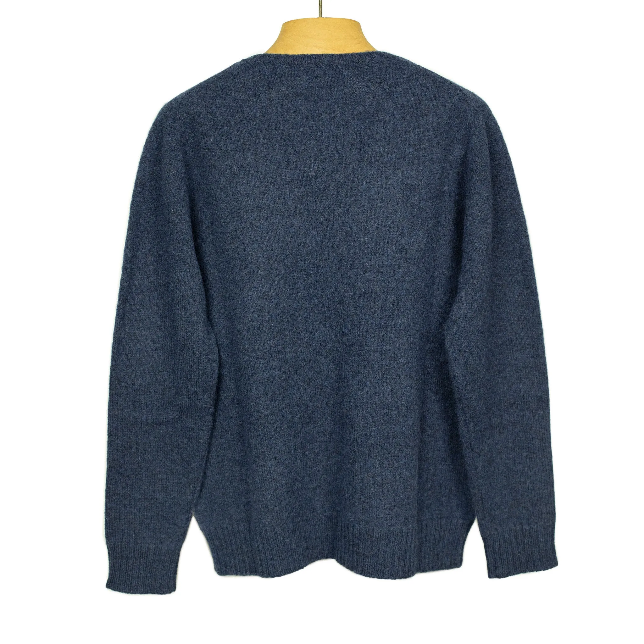 Saddle shoulder sweater in "Night Navy" washed shetland wool