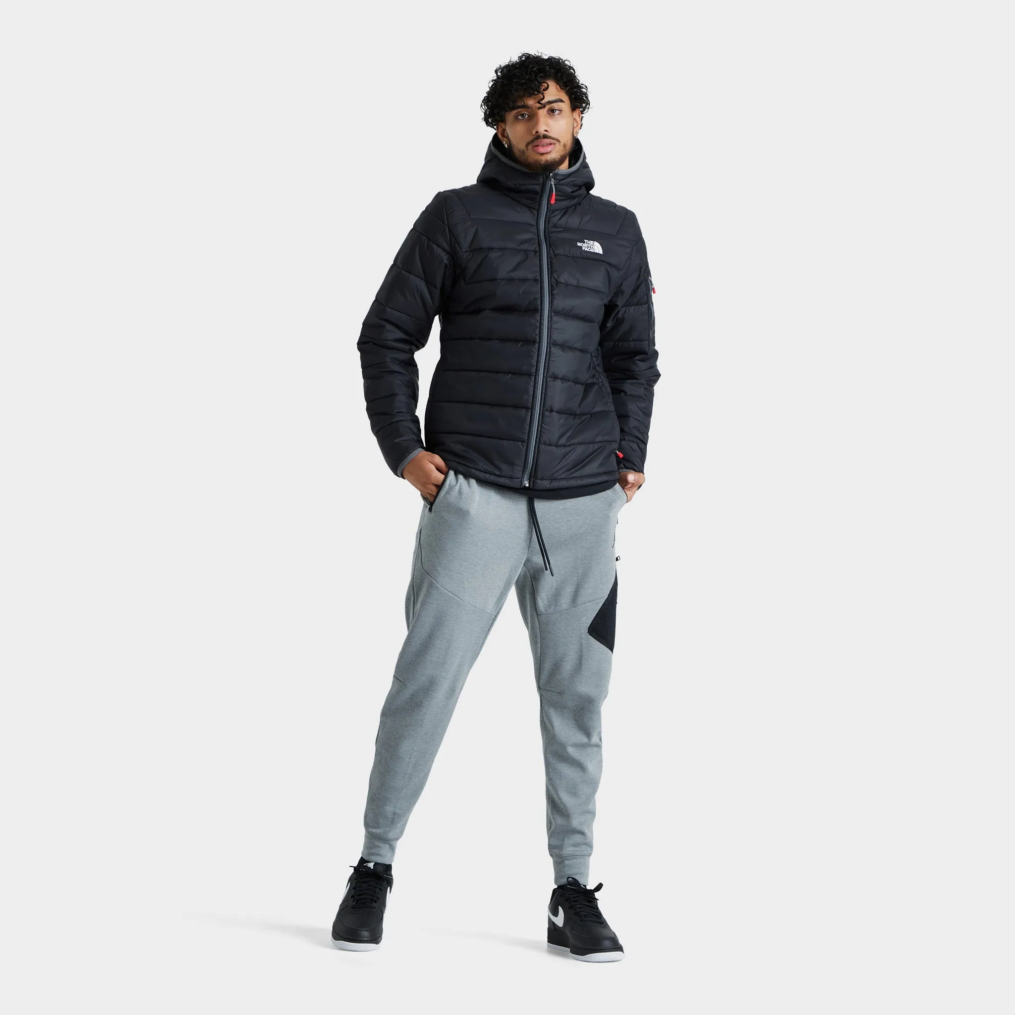 The North Face Aconcagua Hybrid Jacket / TNF Black