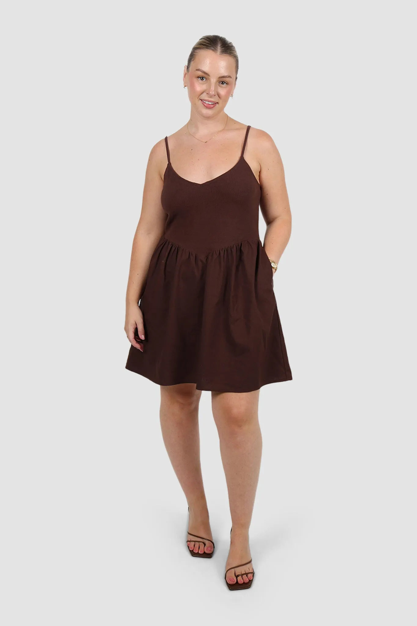 ZAREN MINI DRESS CHOCOLATE